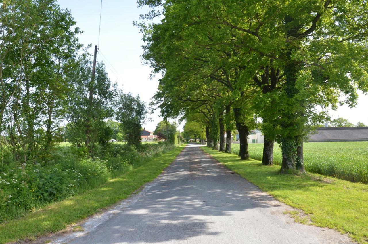 Gites La Lande La Verrie Exteriör bild