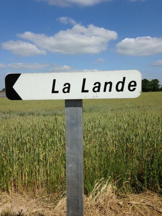 Gites La Lande La Verrie Exteriör bild
